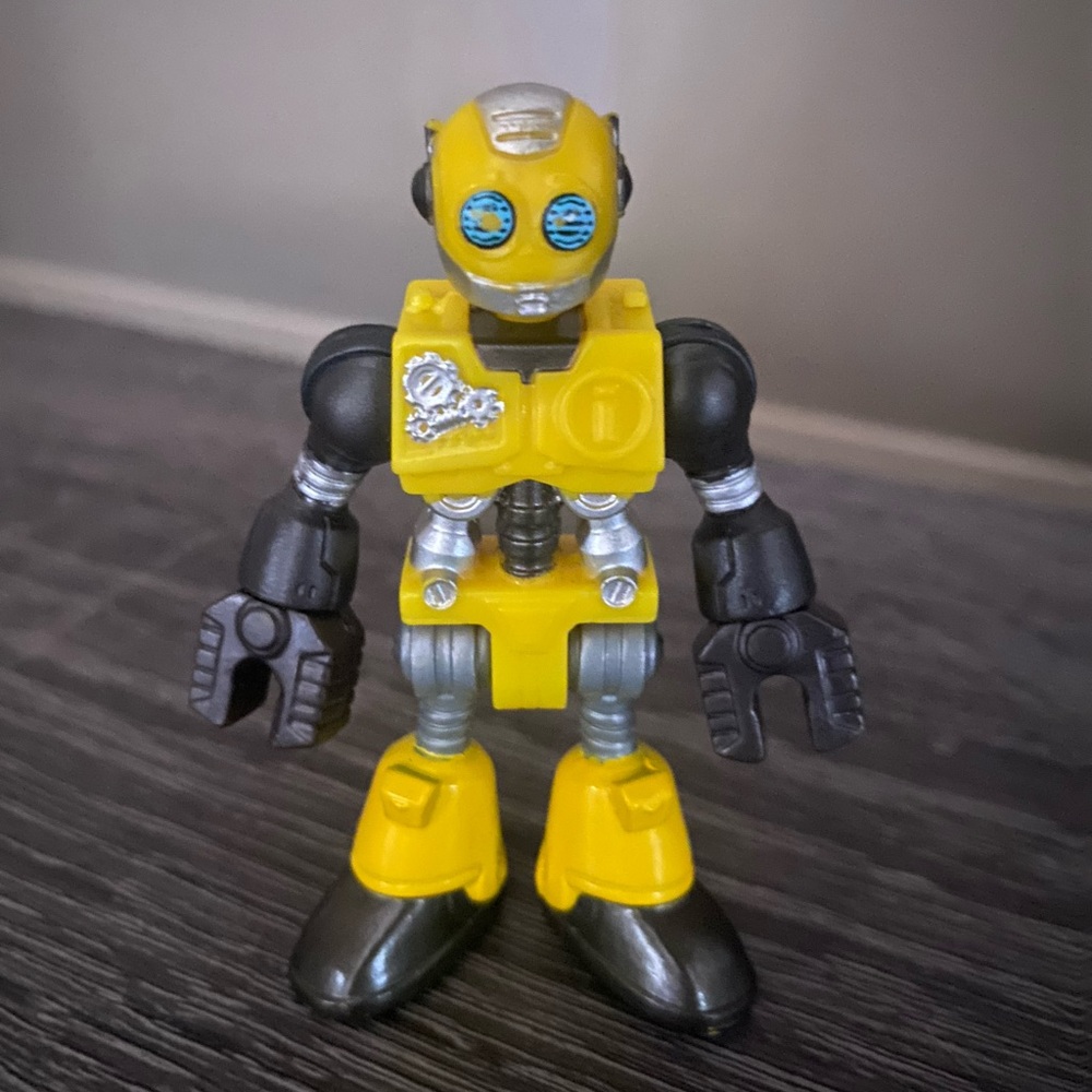 Imaginext Yellow Robot Figure RARE Blind Bag Series 1 Without/Accessories